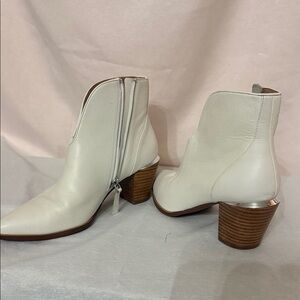 Paolo Cream Leather Ankle Boots
